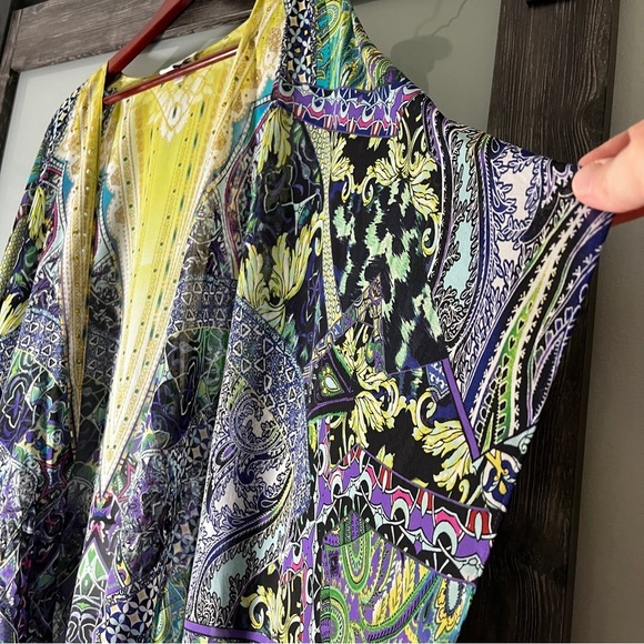 Chico's Vibrant Purple & Yellow Patterned Kimono Top Size L/XL Handkerchief Hem - Picture 5 of 8